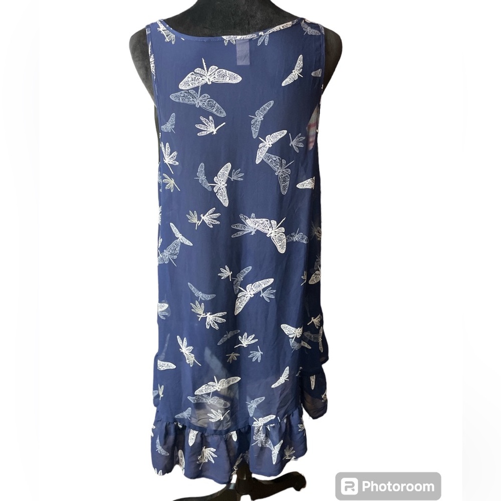 Torrid Sheer High-Low Navy Blue Dragonfly Sleeveless Shirt/Blouse - Picture 3 of 9